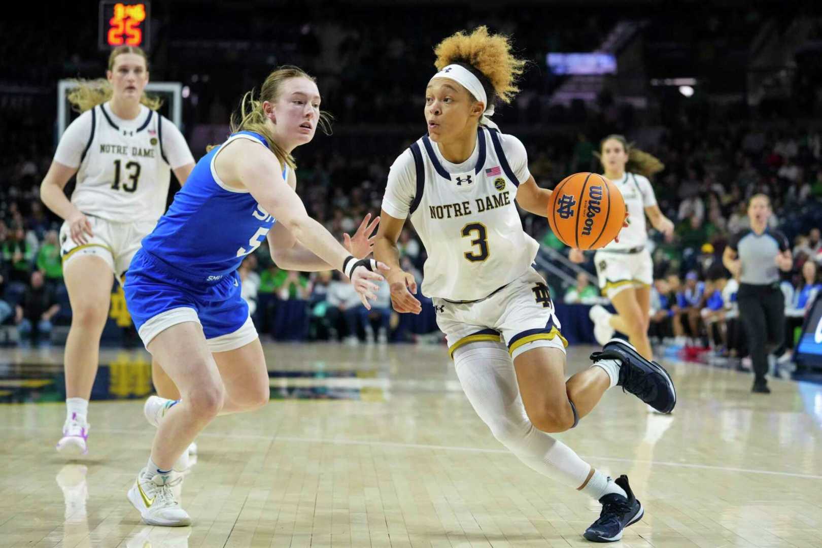 Hannah Hidalgo Notre Dame Basketball Action Shot