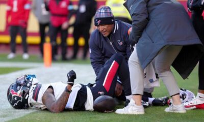 Houston Texans Tank Dell Knee Injury 2025