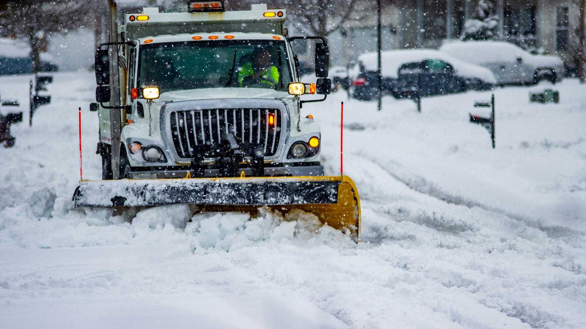 Indianapolis Snow Plow Trucks Winter Storm