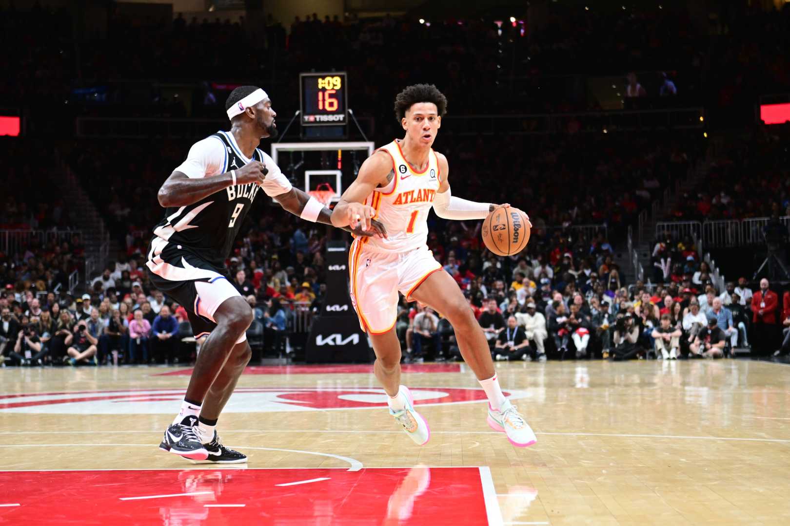 Jalen Johnson Atlanta Hawks Basketball Game