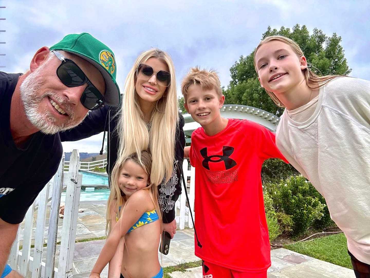 Jessica Simpson Eric Johnson Family Photo 2024