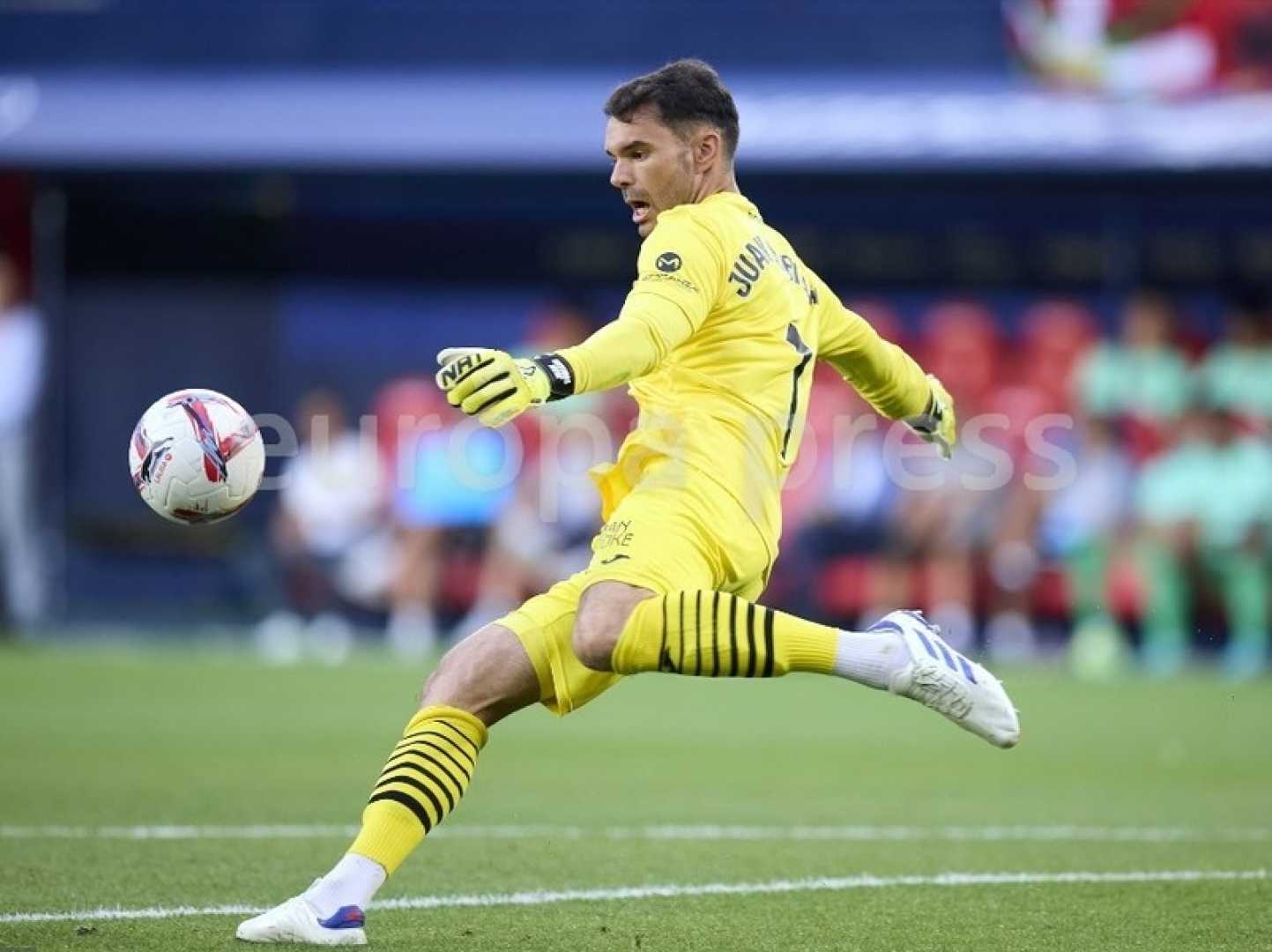 Juan Soriano Leganés Goalkeeper Red Card