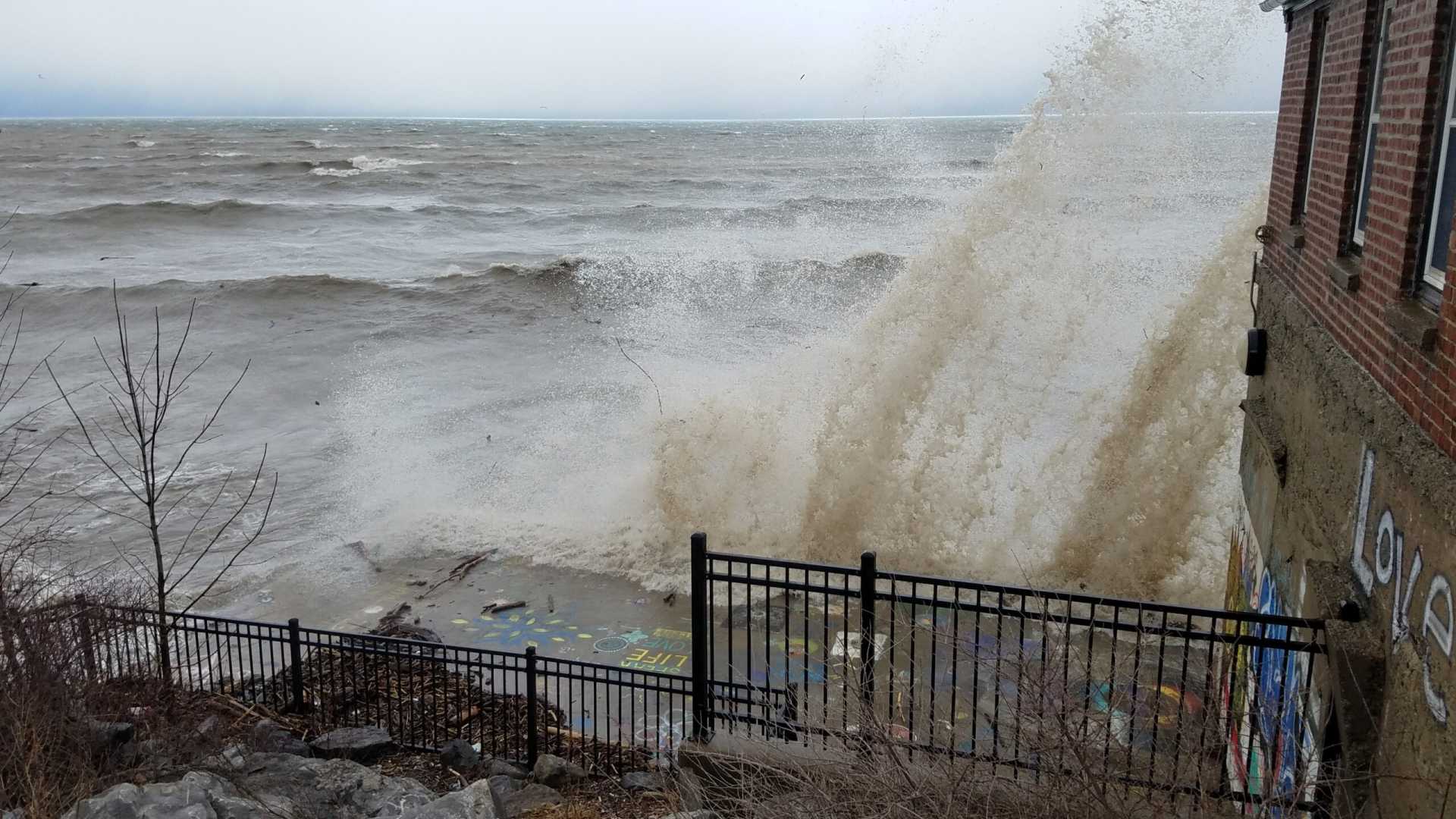 Lake Erie Flooding Waves Shoreline Erosion