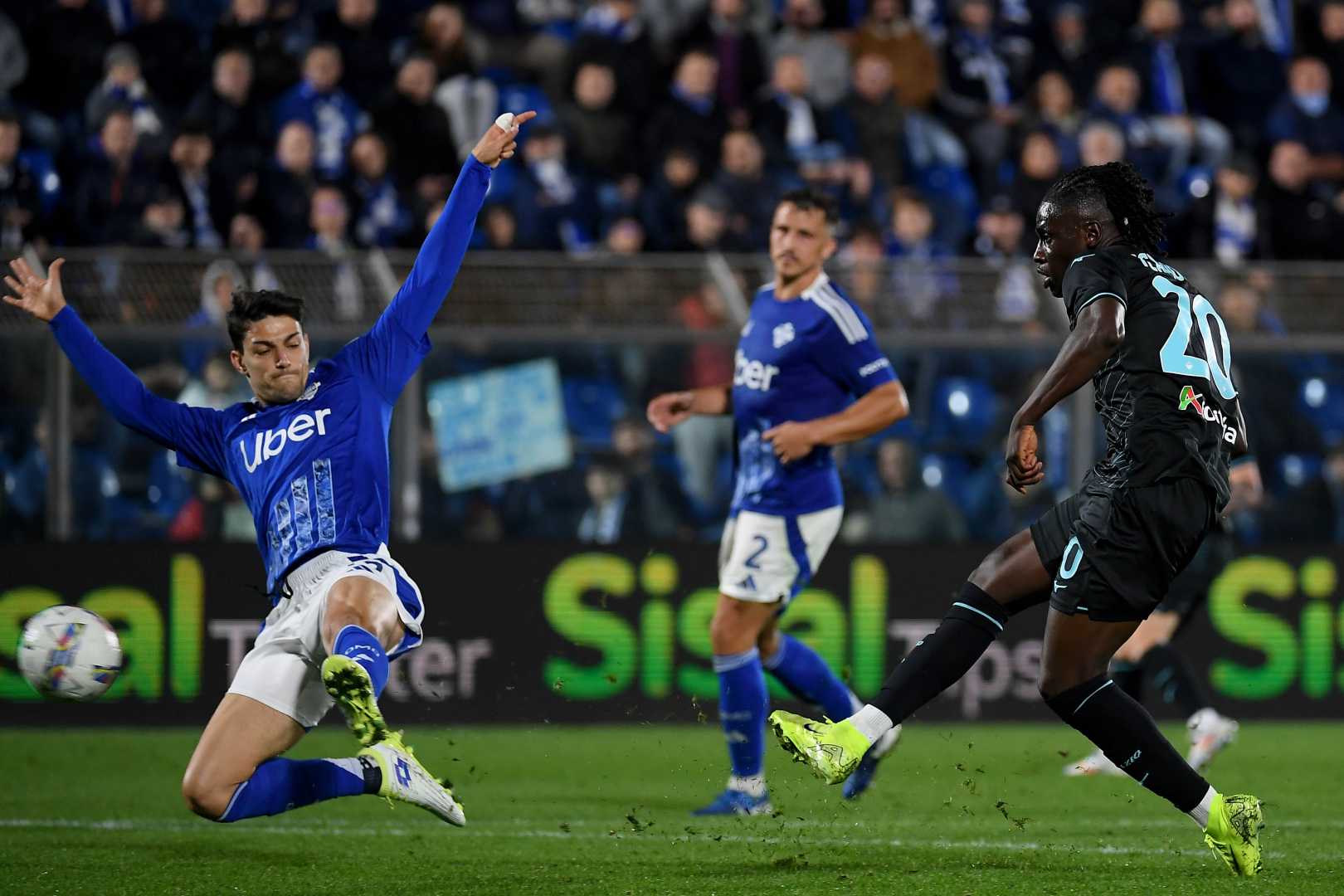 Lazio Vs. Como Serie A 2025 Olimpico Stadium