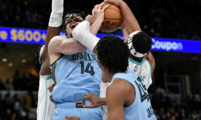 Luke Kennard Dunk Memphis Grizzlies Vs Charlotte Hornets