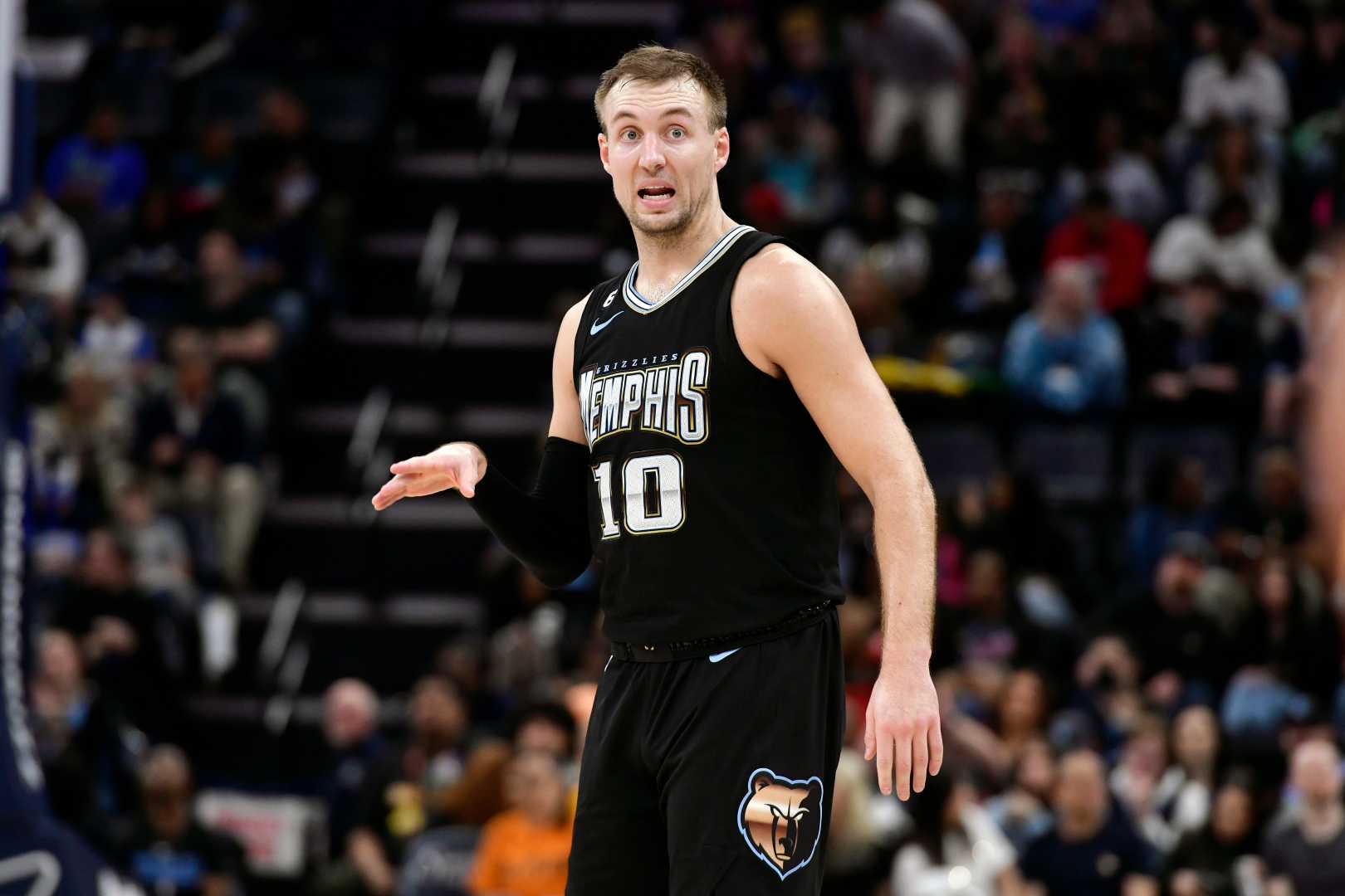 Luke Kennard Memphis Grizzlies Basketball Game