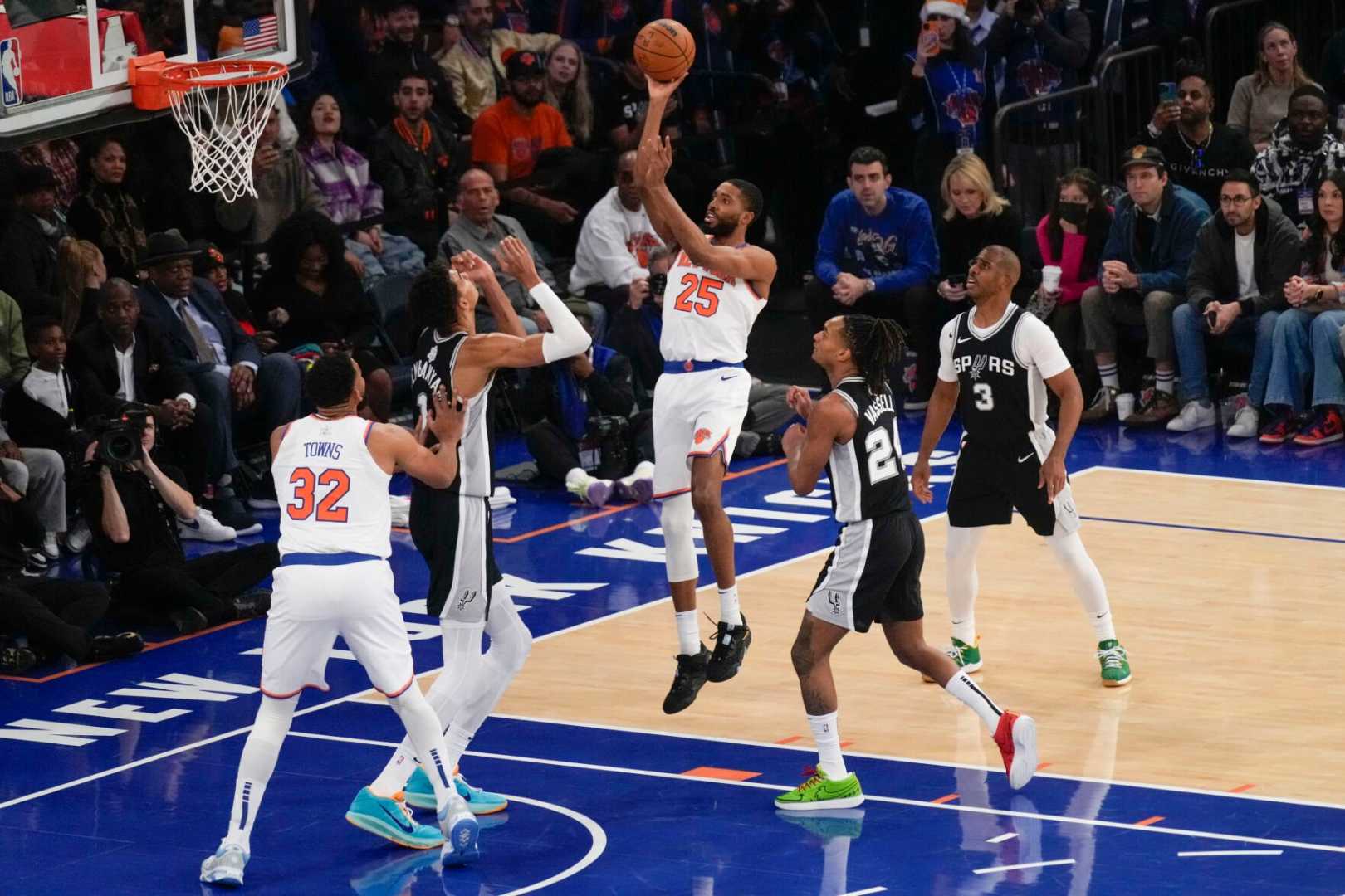 Mikal Bridges Knicks Christmas Game 2023