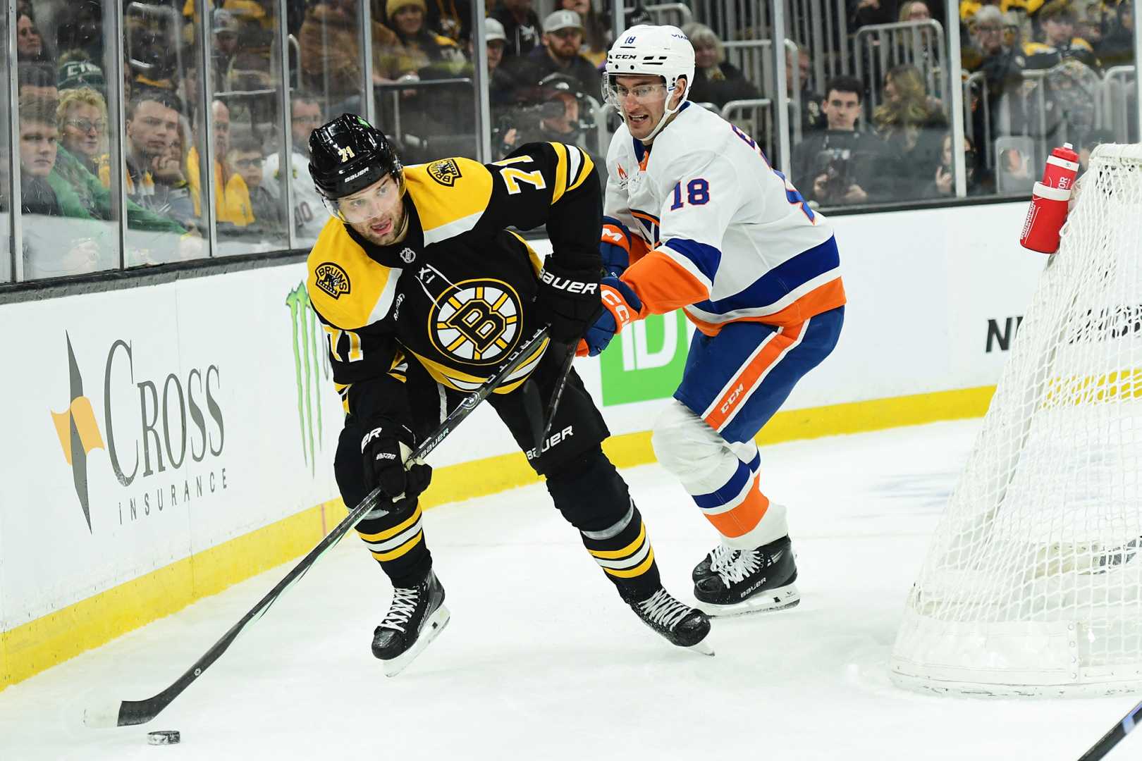 Oliver Wahlstrom Bruins Vs Islanders Game