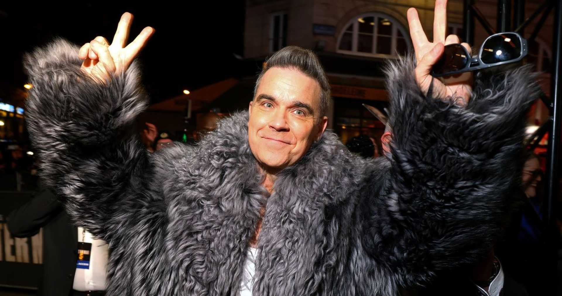 Robbie Williams Officiates Wedding New York Screening