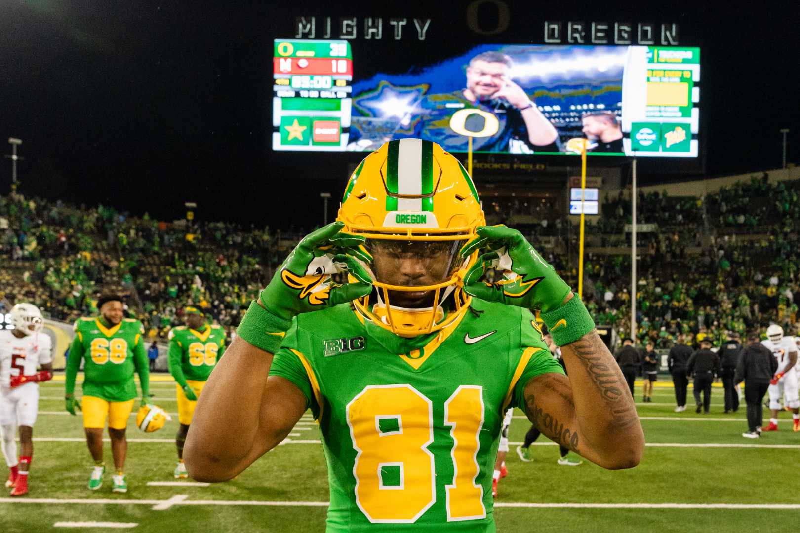 Ryan Pellum Oregon Ducks Football Player