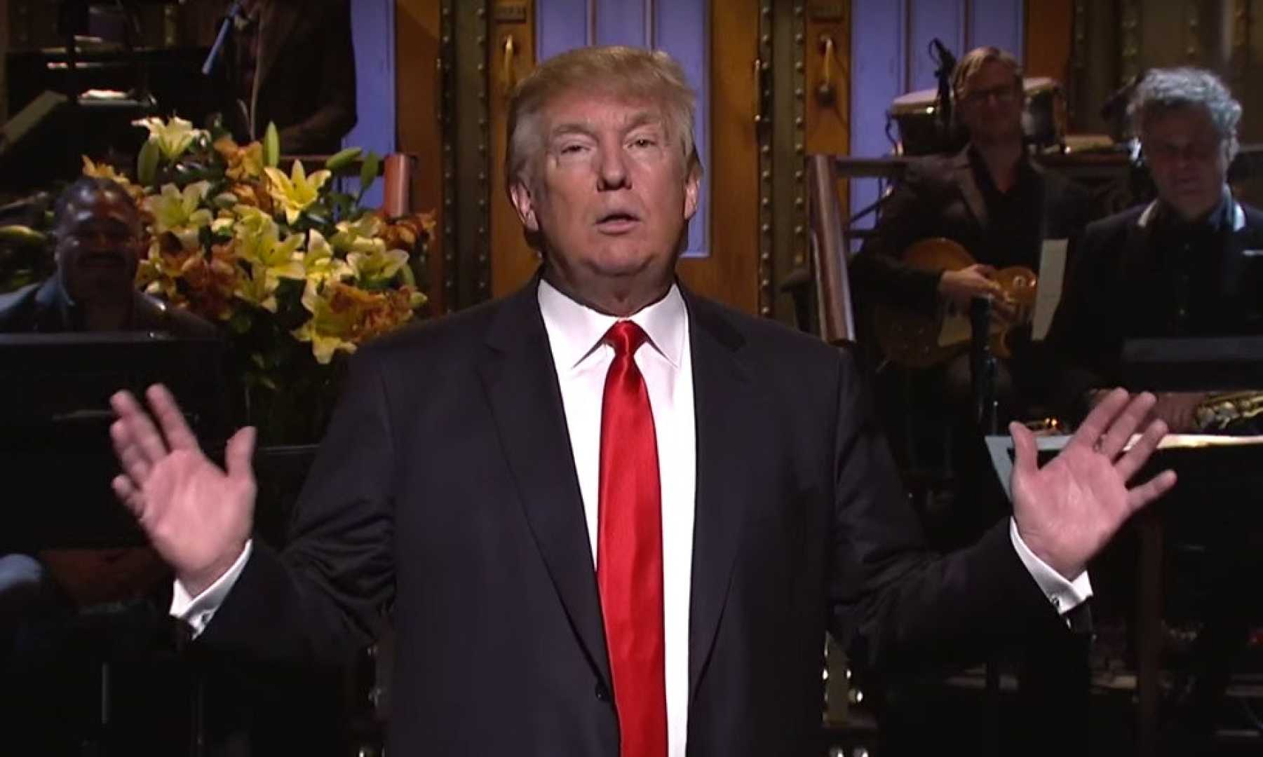 "snl Skit Parodying Msnbc Anchors And Trump"