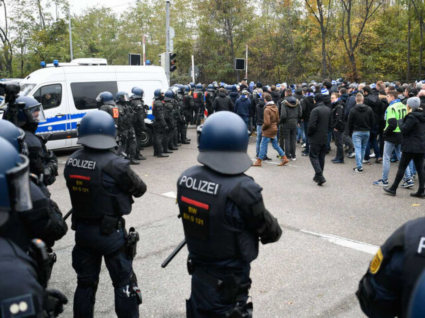 Stuttgart Psg Champions League Match Police Arrest