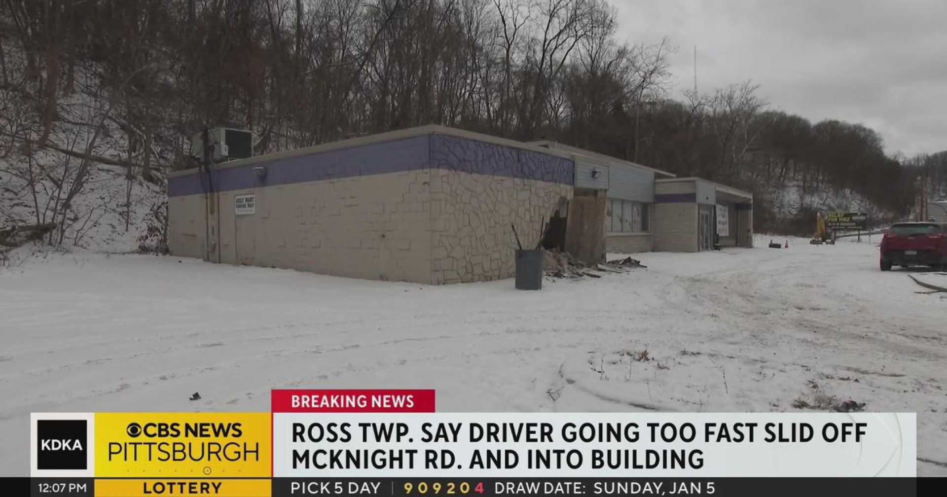 Suv Crash Into Adultmart Ross Township Mcknight Road