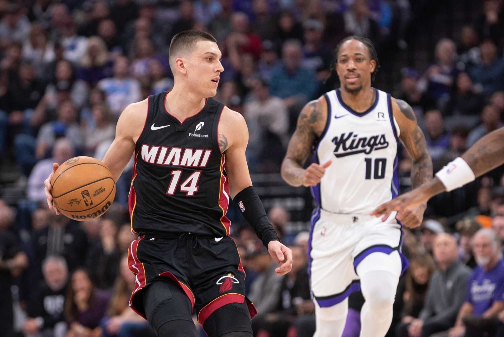 Tyler Herro Miami Heat Injury Report 2025