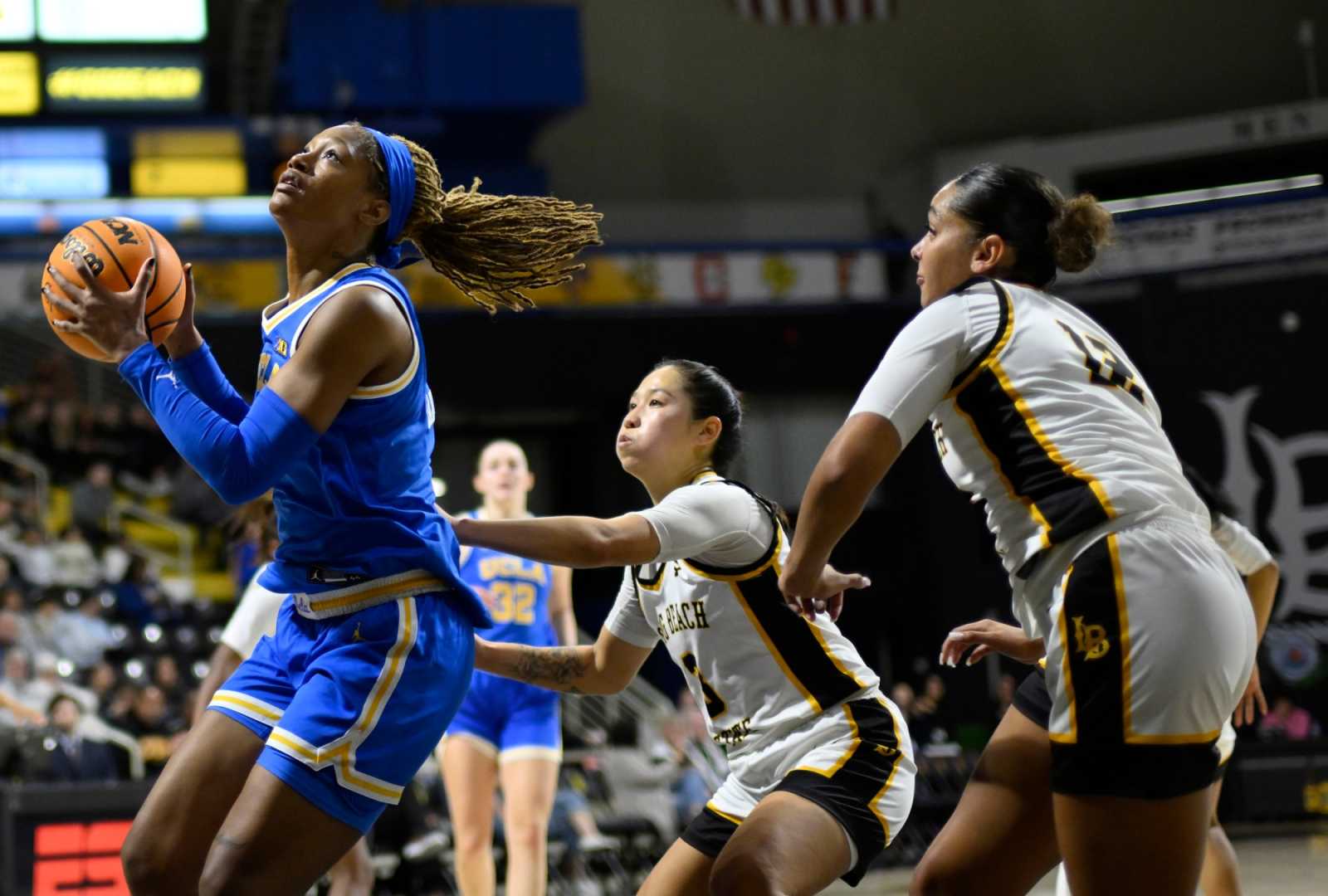 Ucla Women's Basketball Walter Pyramid Game 2025