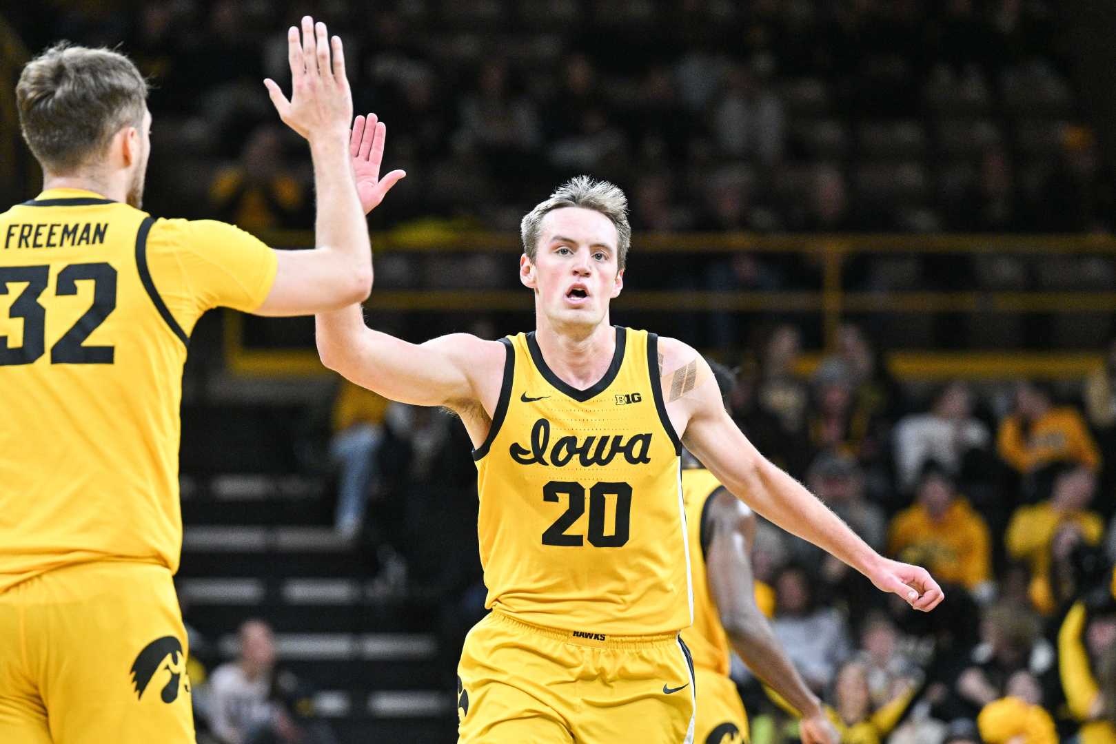 University Of Iowa Cheerleader Injury Carver Hawkeye Arena