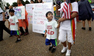 Venezuelan And Salvadoran Immigrants In The U.s.