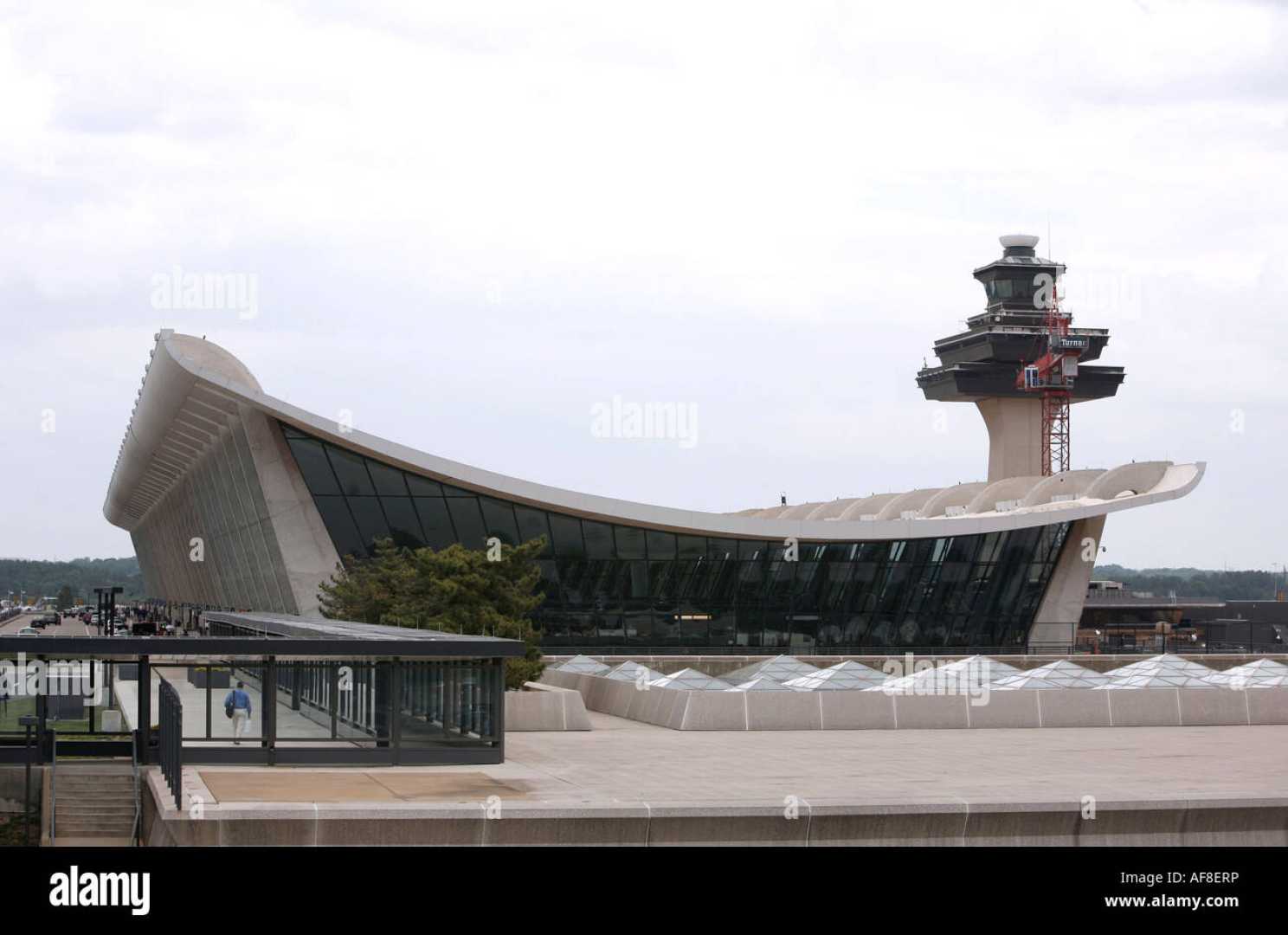 Washington Dulles International Airport Exterior View