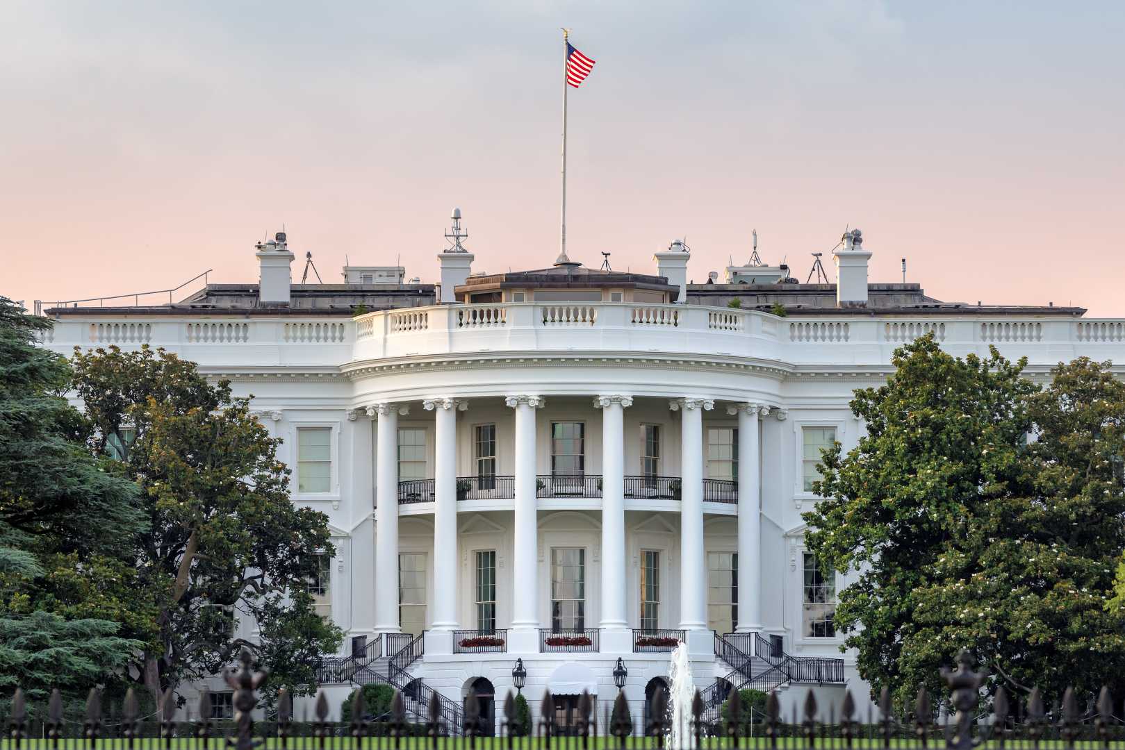 White House Federal Grants Pause Announcement 2025