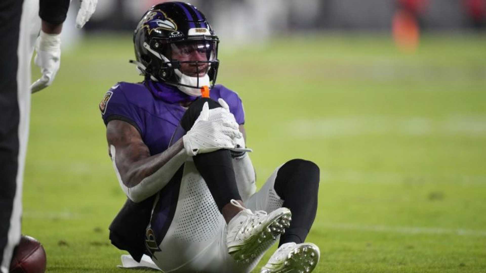 Zay Flowers Ravens Knee Injury Practice