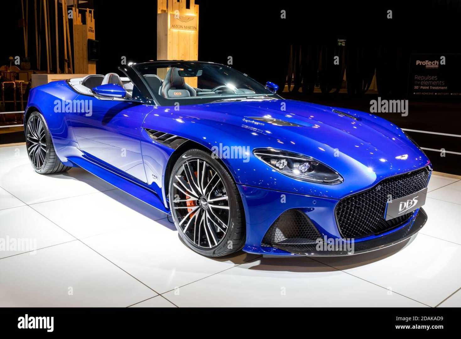 Aston Martin Dbs Superleggera Volante At Auto Show