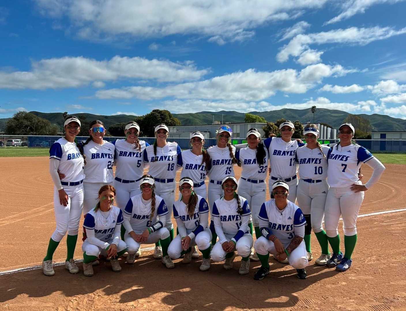 Blue Mountain Softball Team Tribute To Coach