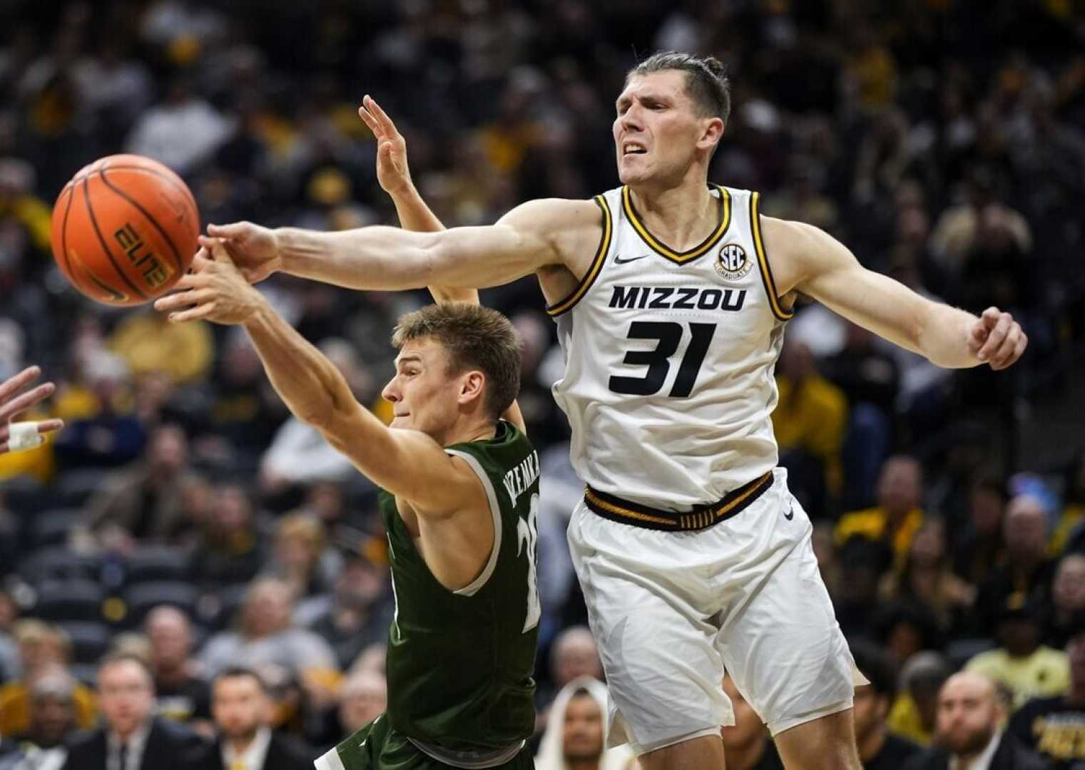 Caleb Grill Missouri Basketball 3 Point Shooting