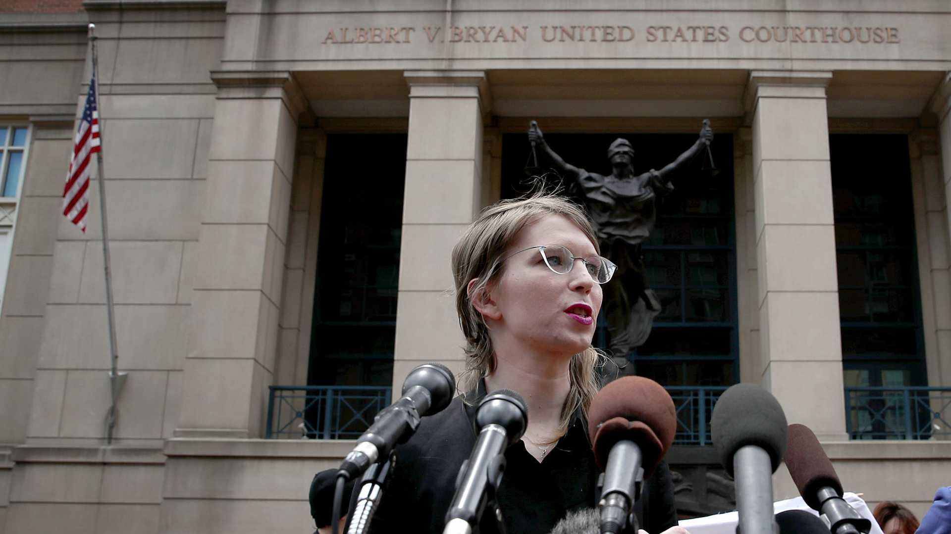 Chelsea Manning Courtroom Support