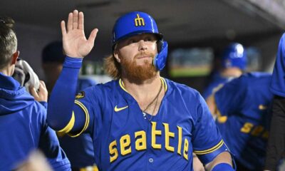 Chicago Cubs Justin Turner Free Agent