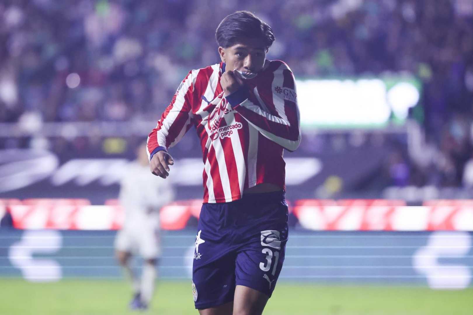 Chivas Vs Querétaro Estadio Akron 2025