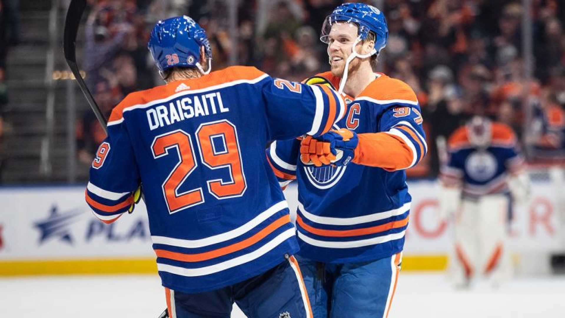 Connor Mcdavid Leon Draisaitl Nhl Action