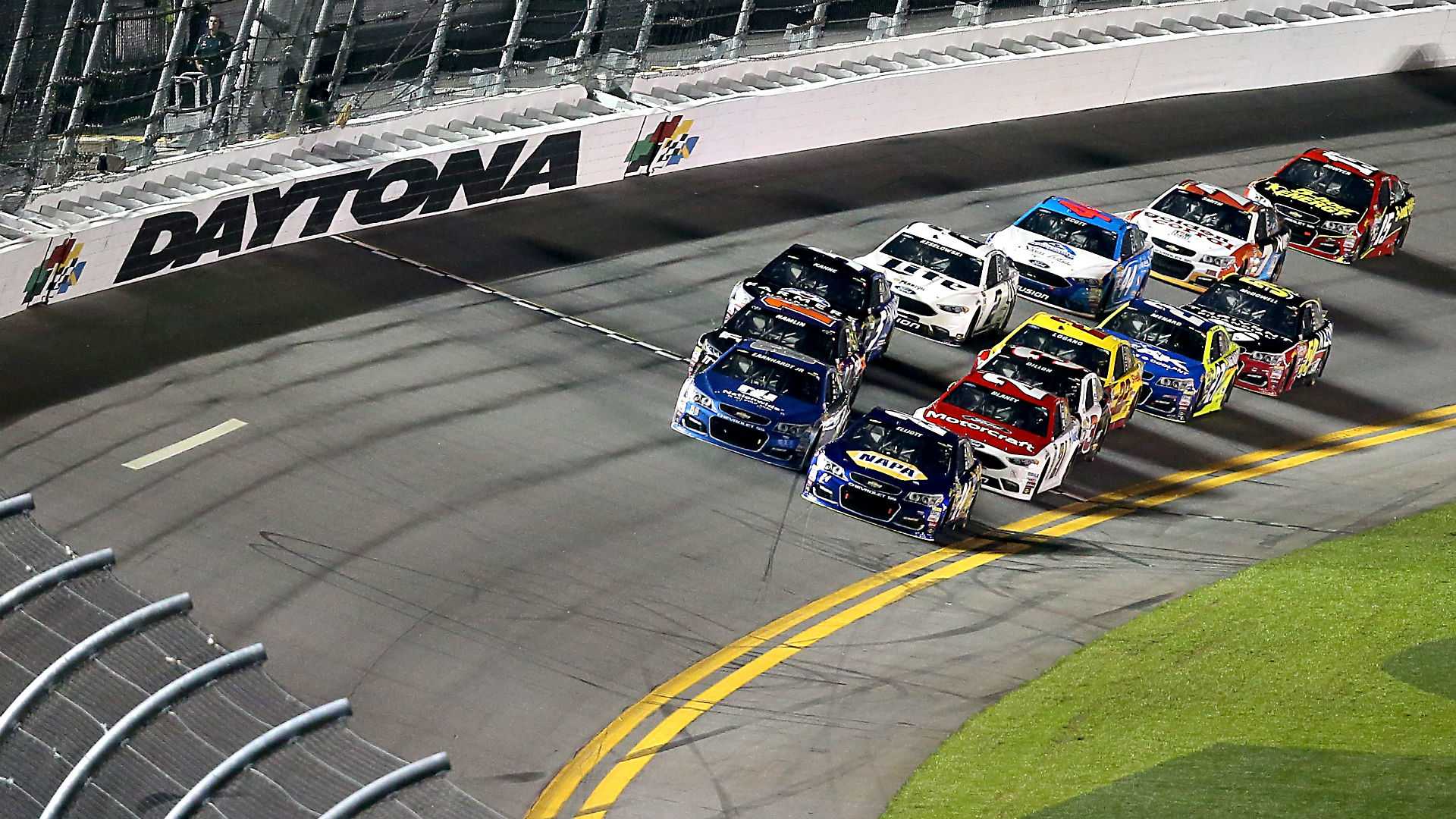 Daytona International Speedway Nascar Racing