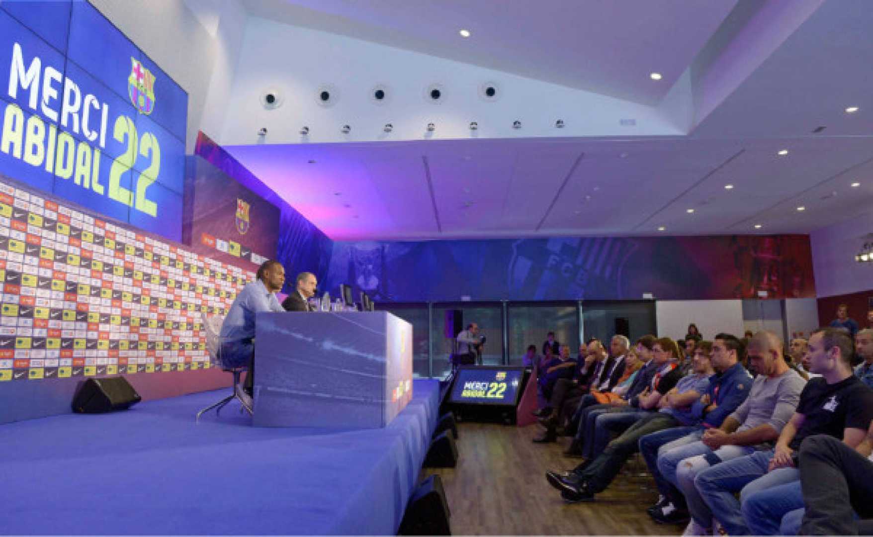 Eduardo Espinel Olimpia Coach Talking About Lionel Messi In Press Conference