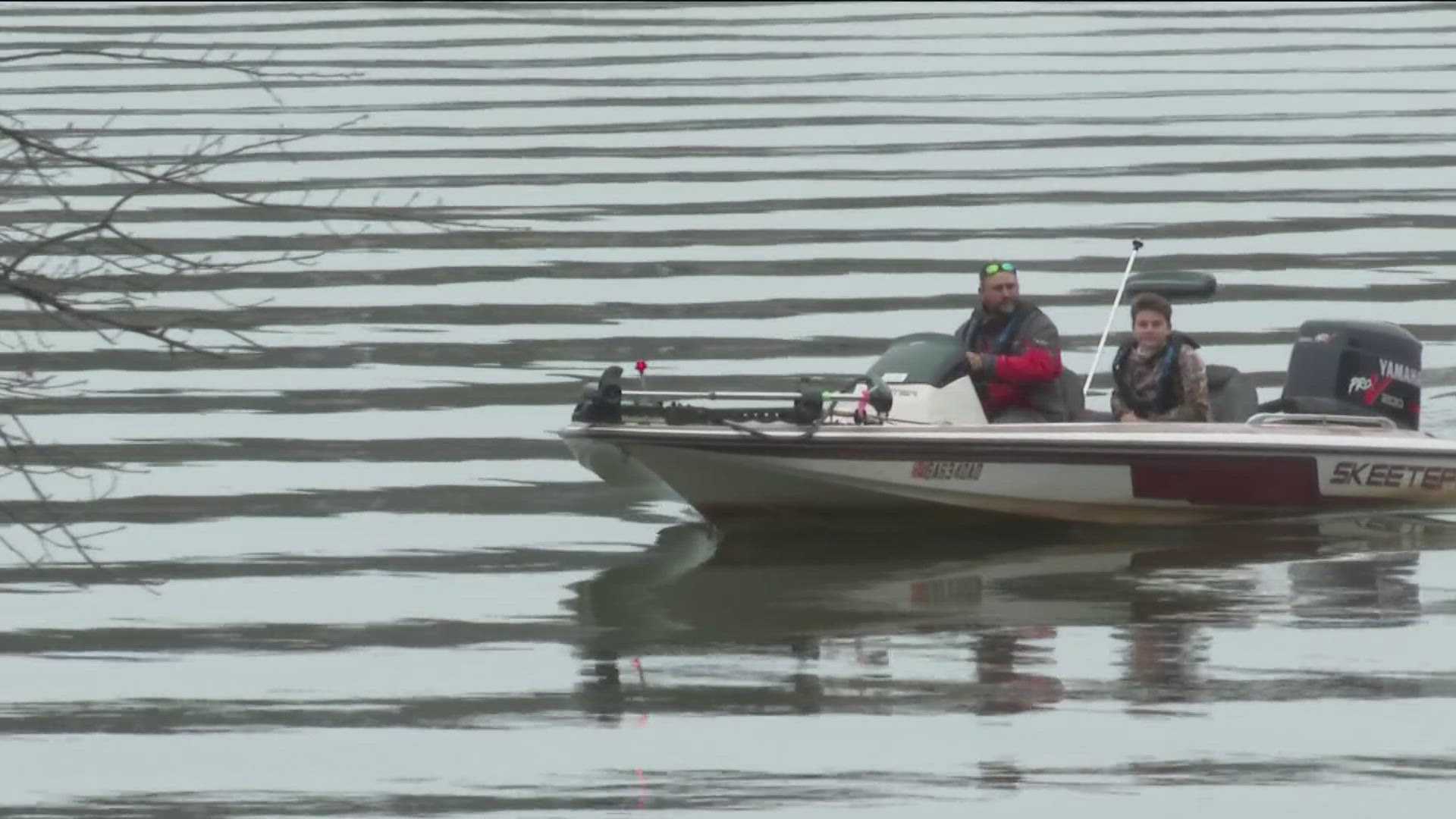 Empty Boat Lake Oconee Search Rescue