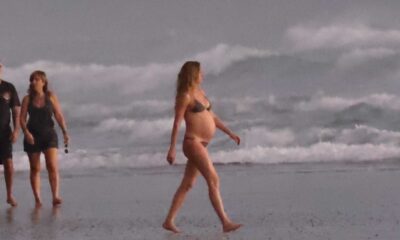 Gisele Bündchen, Baby Bump, Beach, Costa Rica