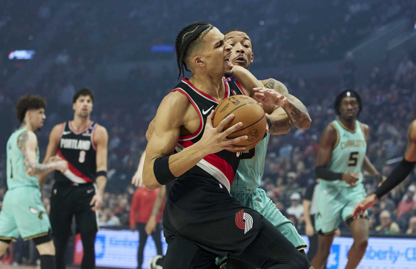 Hornets Loss To Trail Blazers Basketball Game