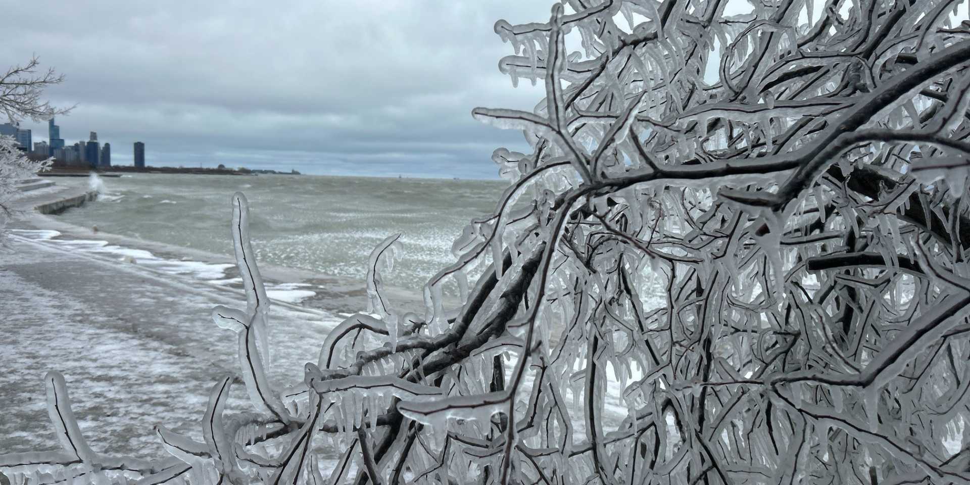 Icy Roads Chicago Freezing Rain Winter Weather