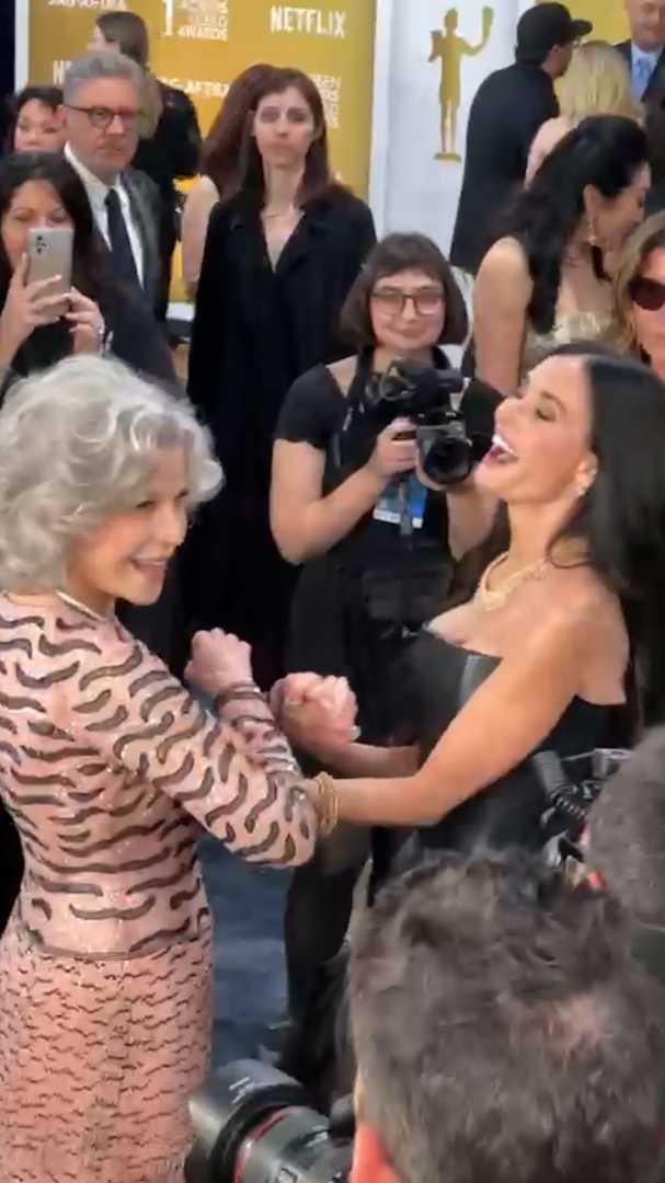 Jane Fonda Sag Awards Red Carpet