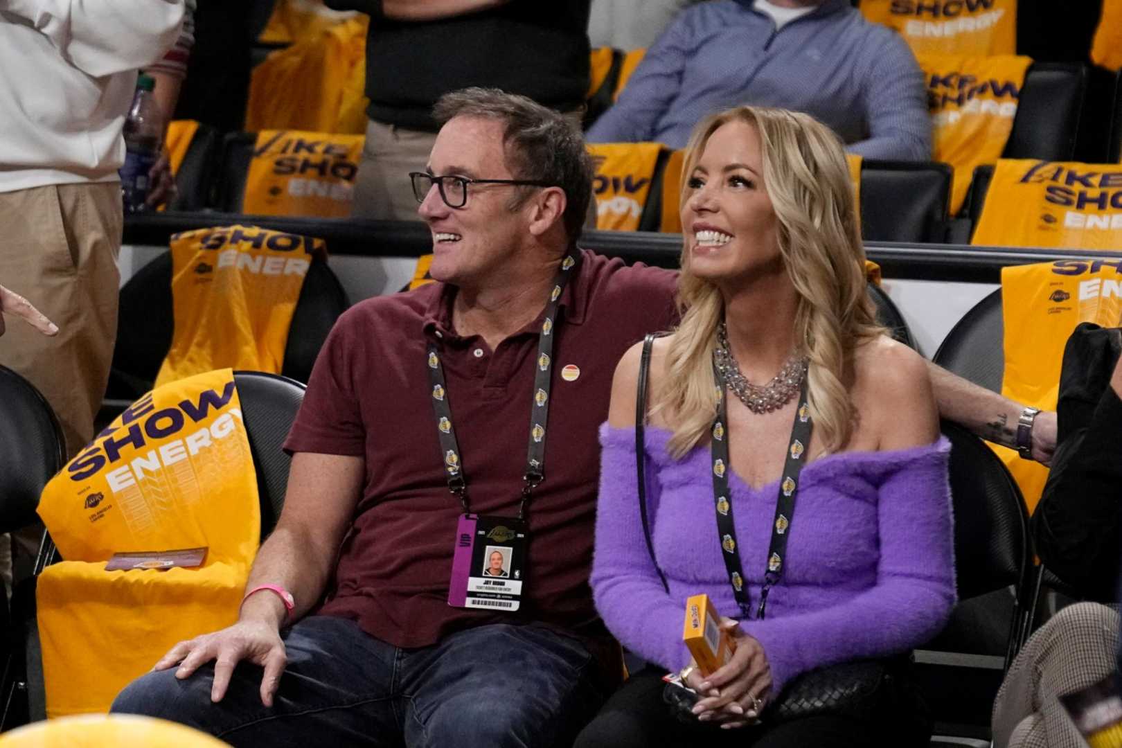 Jeanie Buss Jay Mohr Unique Living Arrangement