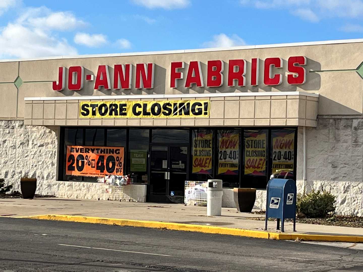 Joann Fabrics Store Closure Announcement