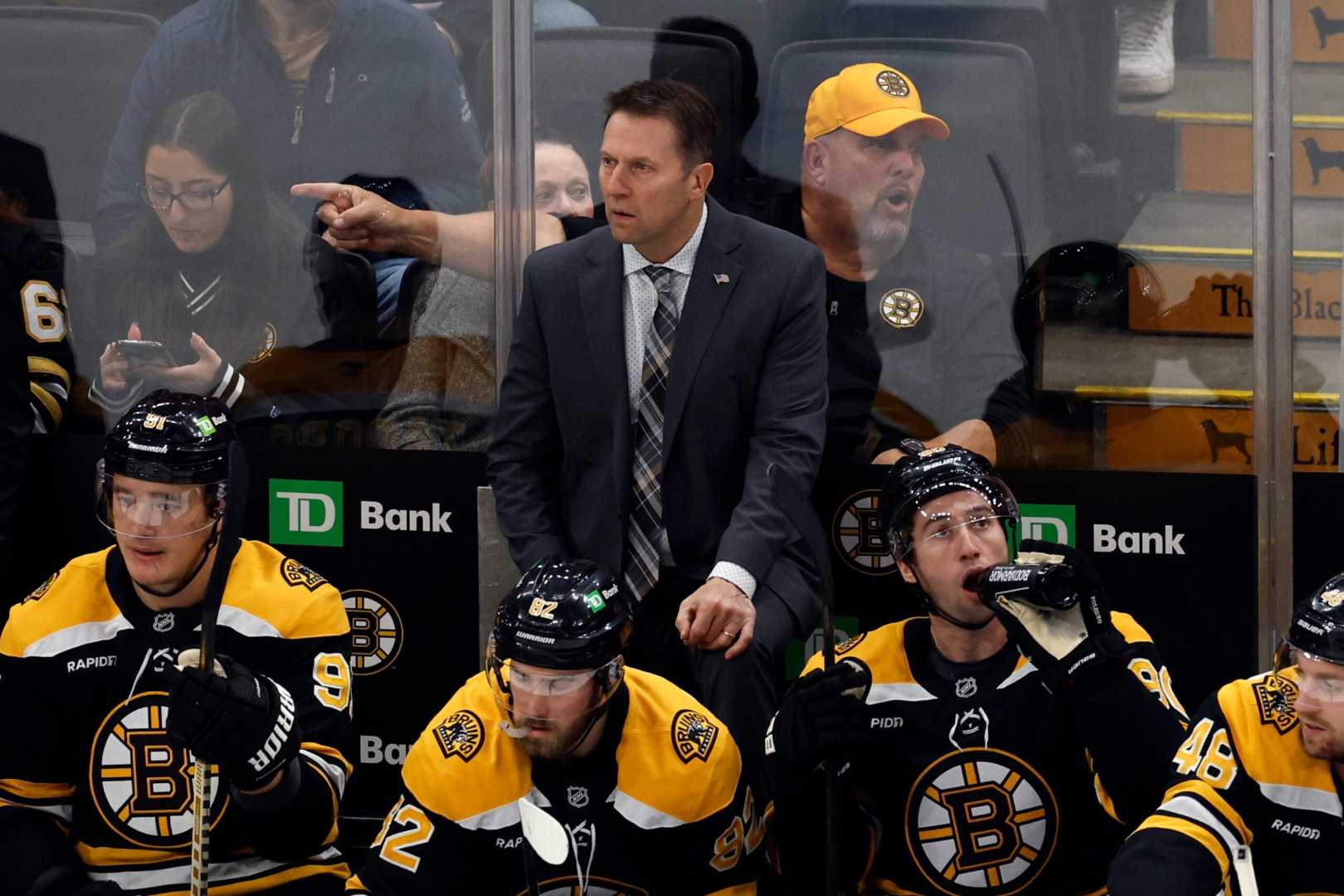 Joe Sacco Boston Bruins Coach Td Garden