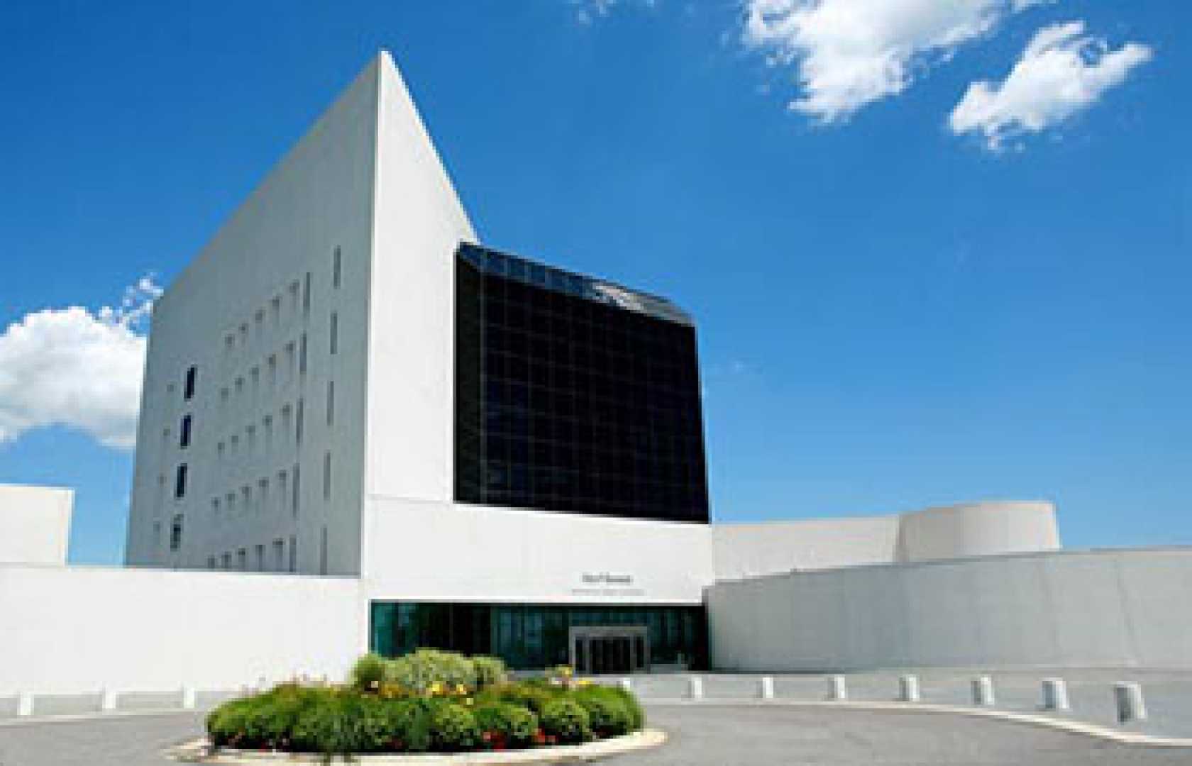 John F. Kennedy Presidential Library Exterior Photo