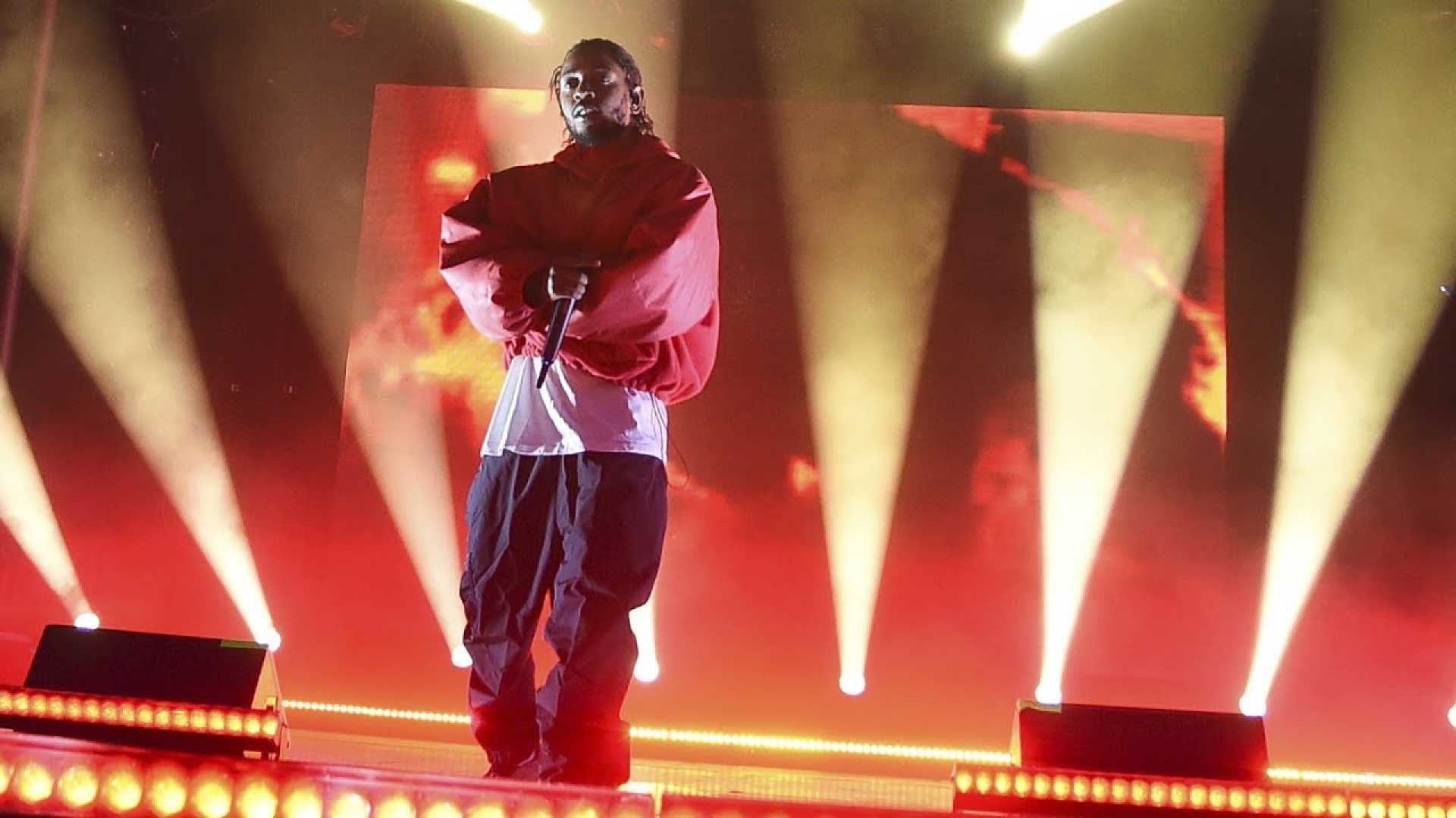 Kendrick Lamar Performing On Stage Super Bowl Halftime Show