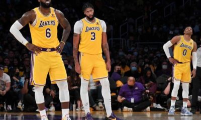 Los Angeles Lakers Players On Court