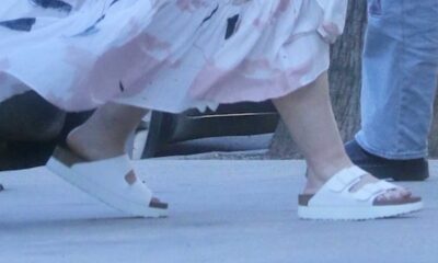 Melissa Mccarthy Footwear Fashion February 2025