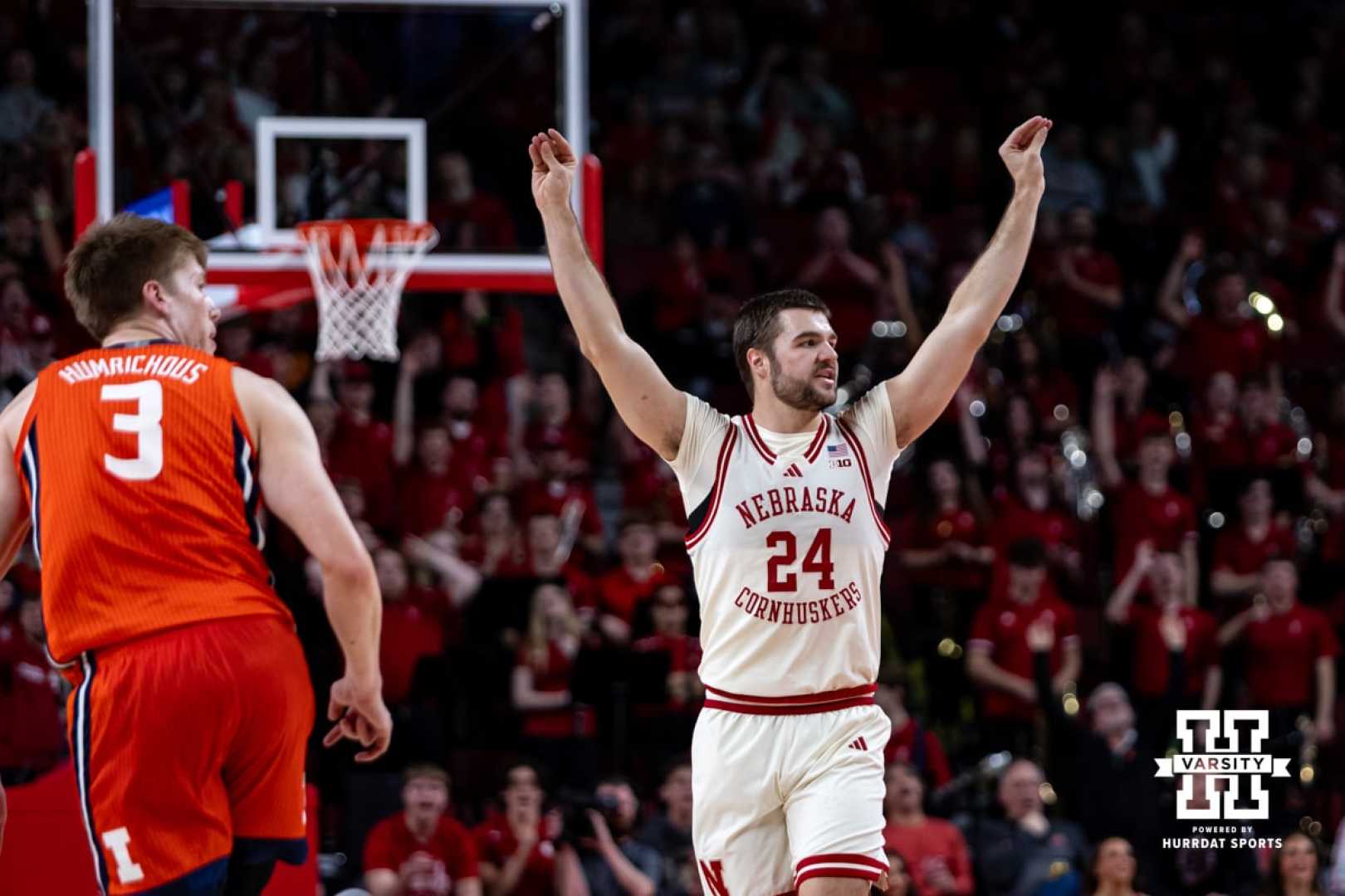 Nebraska Cornhuskers Vs Washington Huskies Basketball Game