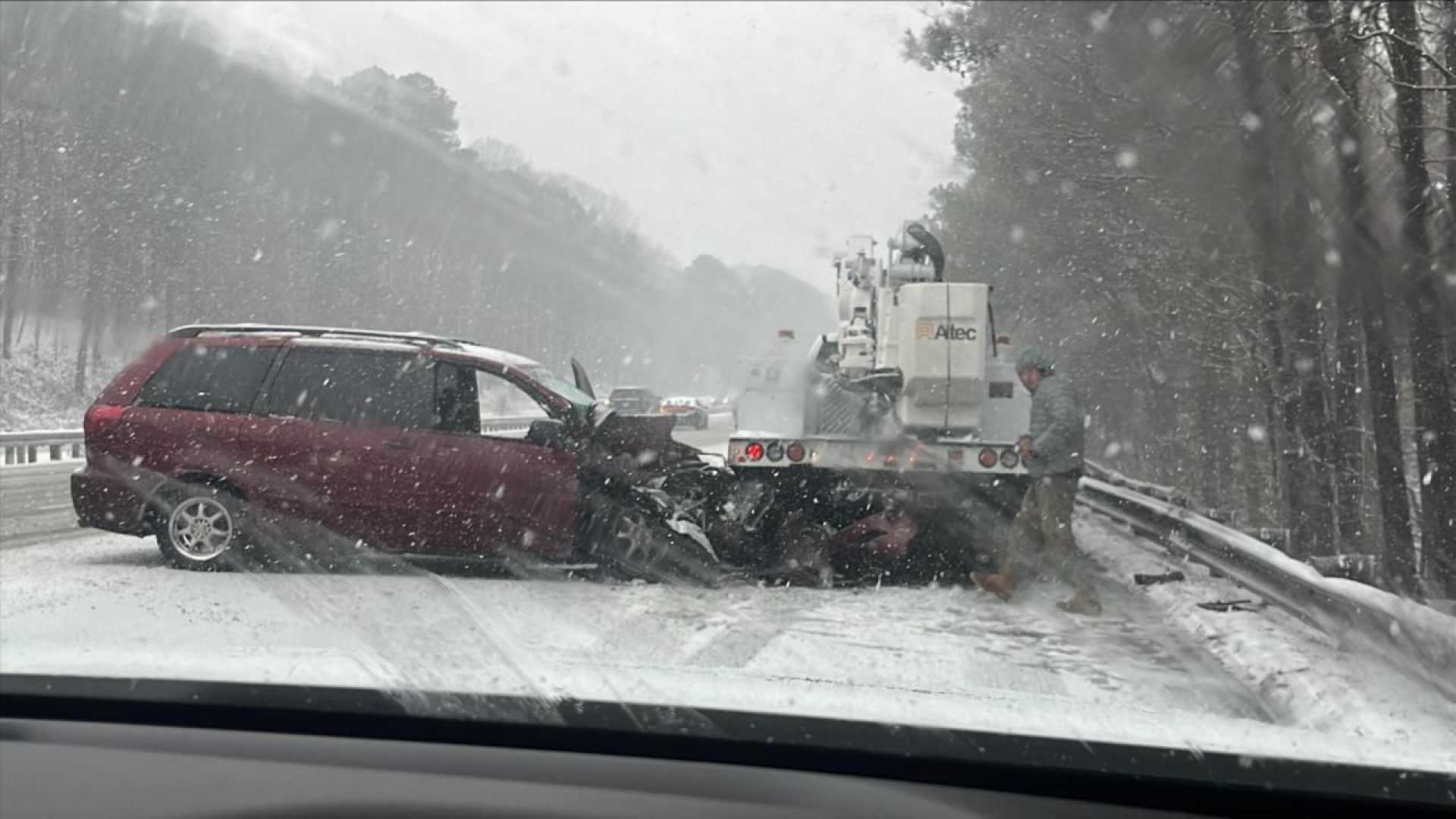 North Carolina Snowstorm Traffic Accidents