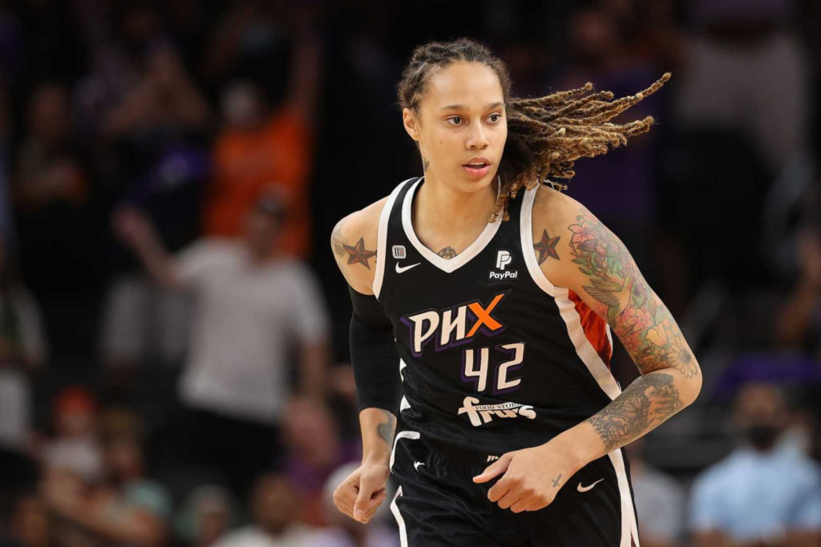 Phoenix Mercury Basketball Team Player