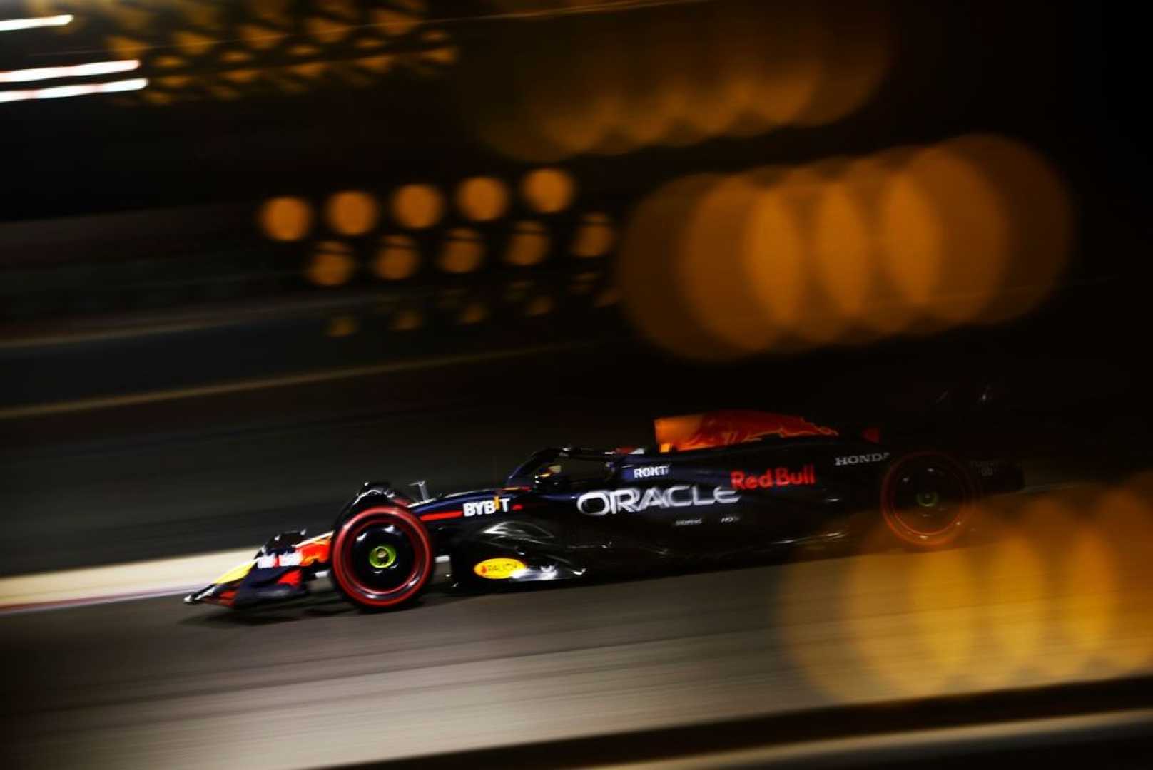 Red Bull Rb21 Formula 1 Car Bahrain Track