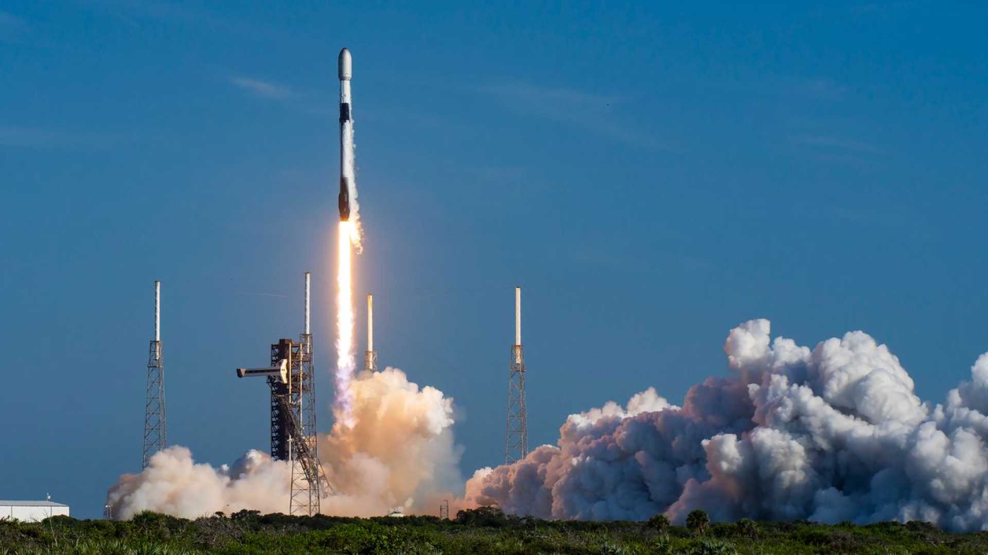 Spacex Falcon 9 Rocket Launch Bahamas